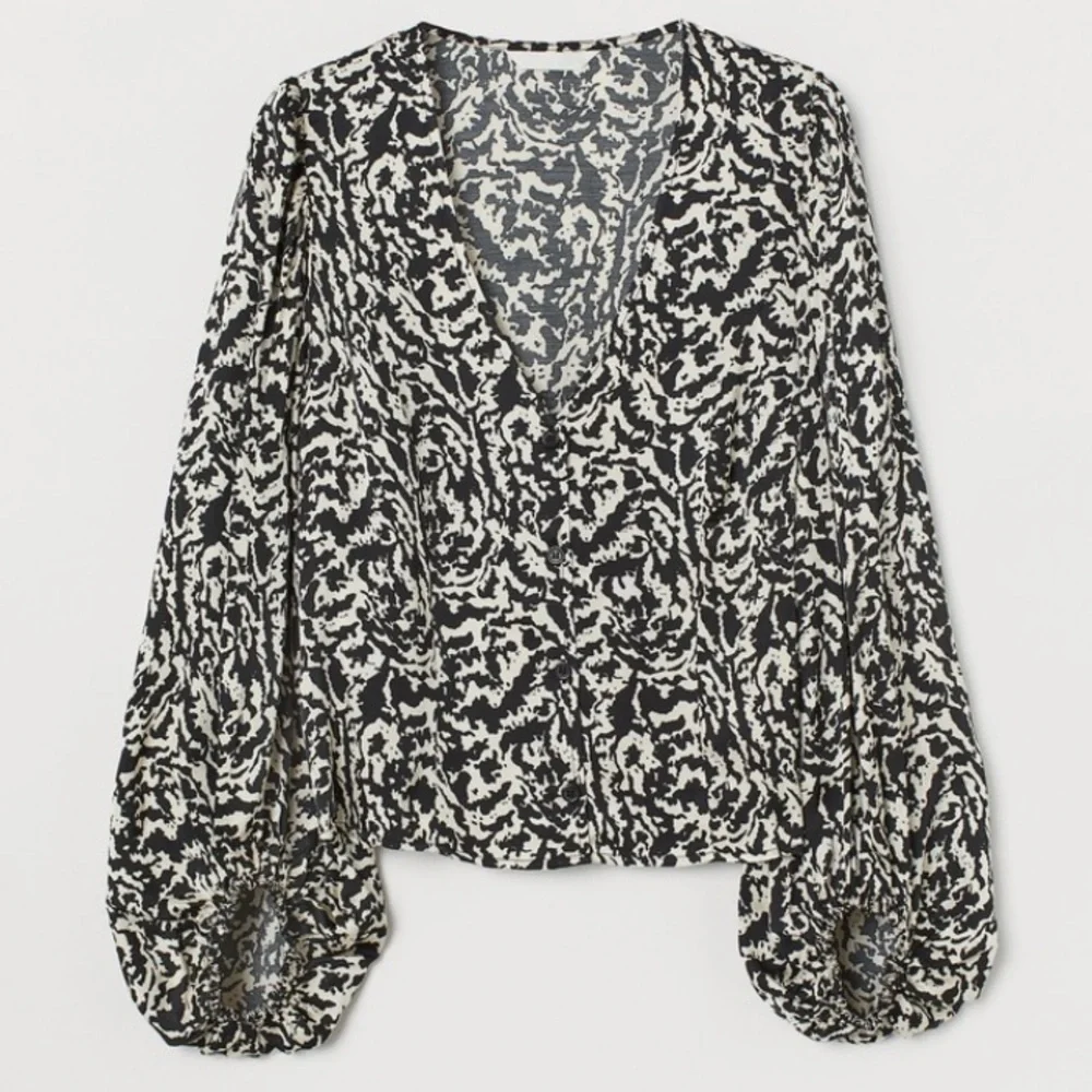 H&M Black & Cream Patterned Blouse Top Nwot Size Large L